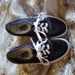 Vans Authentic Black,  size 5.5